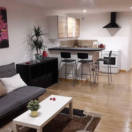 Studio Du Clocher Rigarda Екстериор снимка